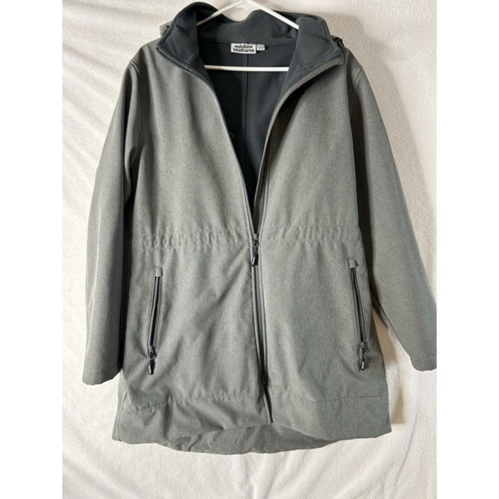 Large Ventures Women's Softshell Jacket Gray   Nice Jacket!